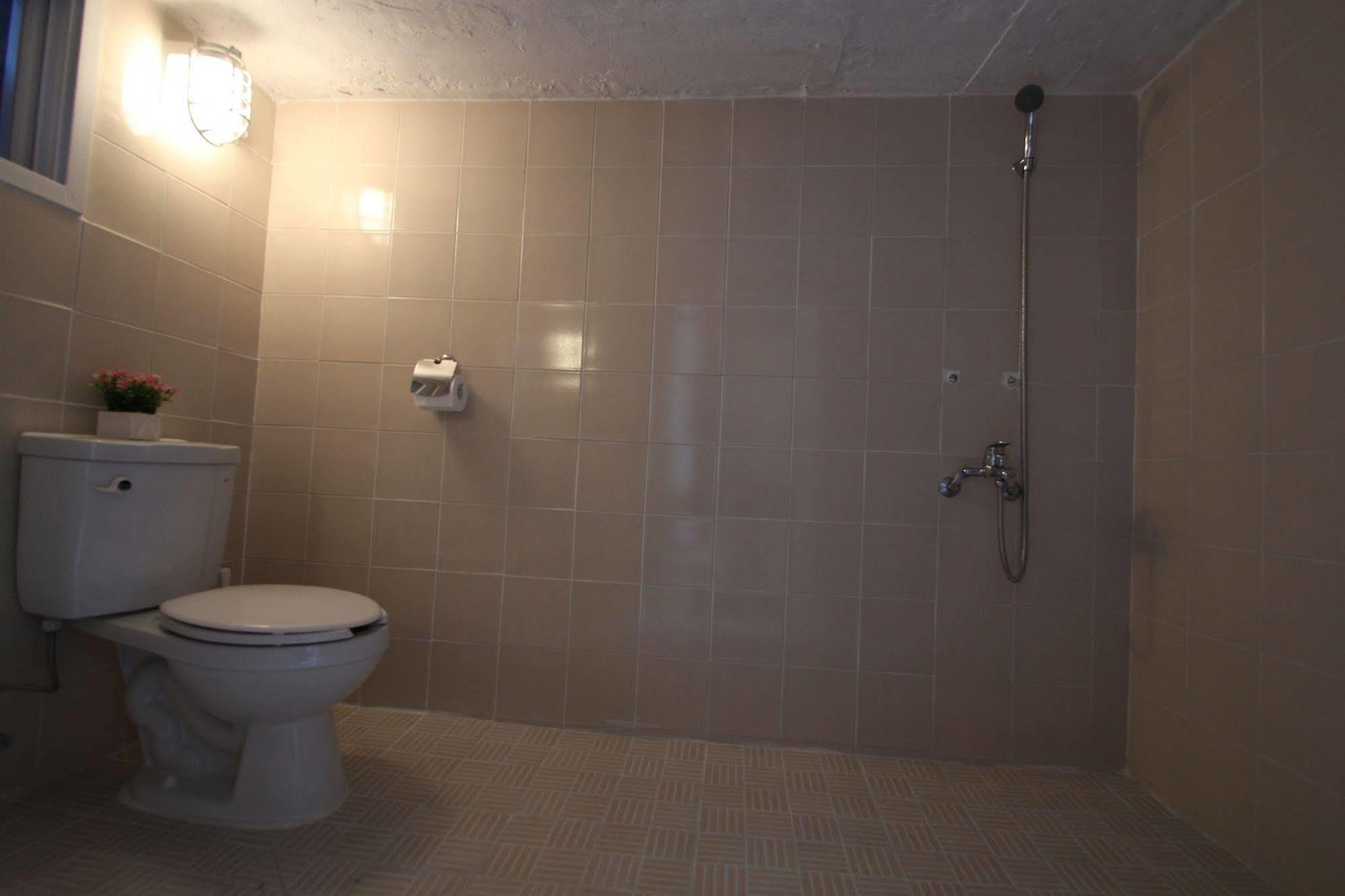ICOS Guesthouse 1 - Female Only Séoul Extérieur photo